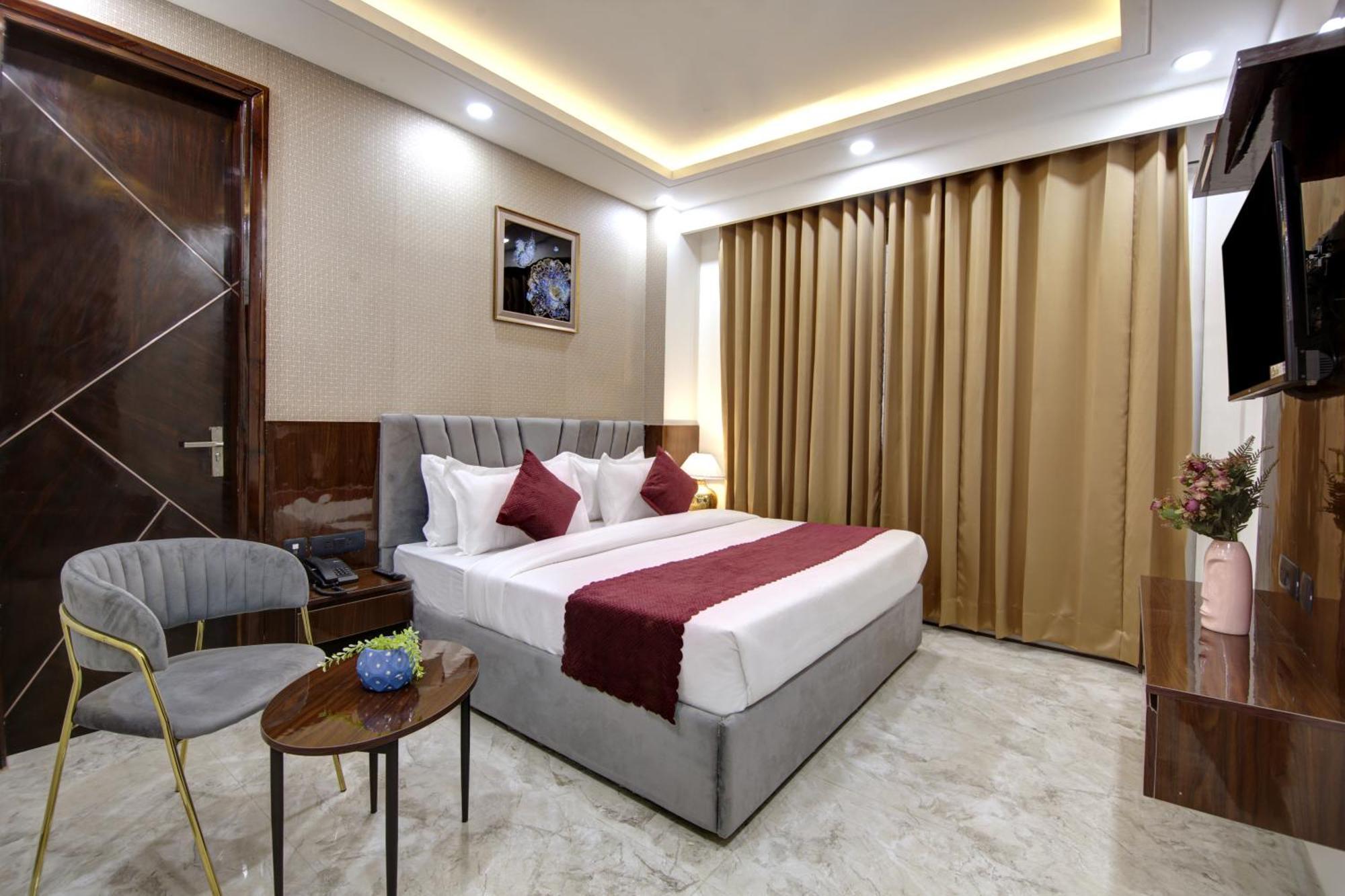 Limewood Stay - Millennium Huda City Center Gurgaon Extérieur photo
